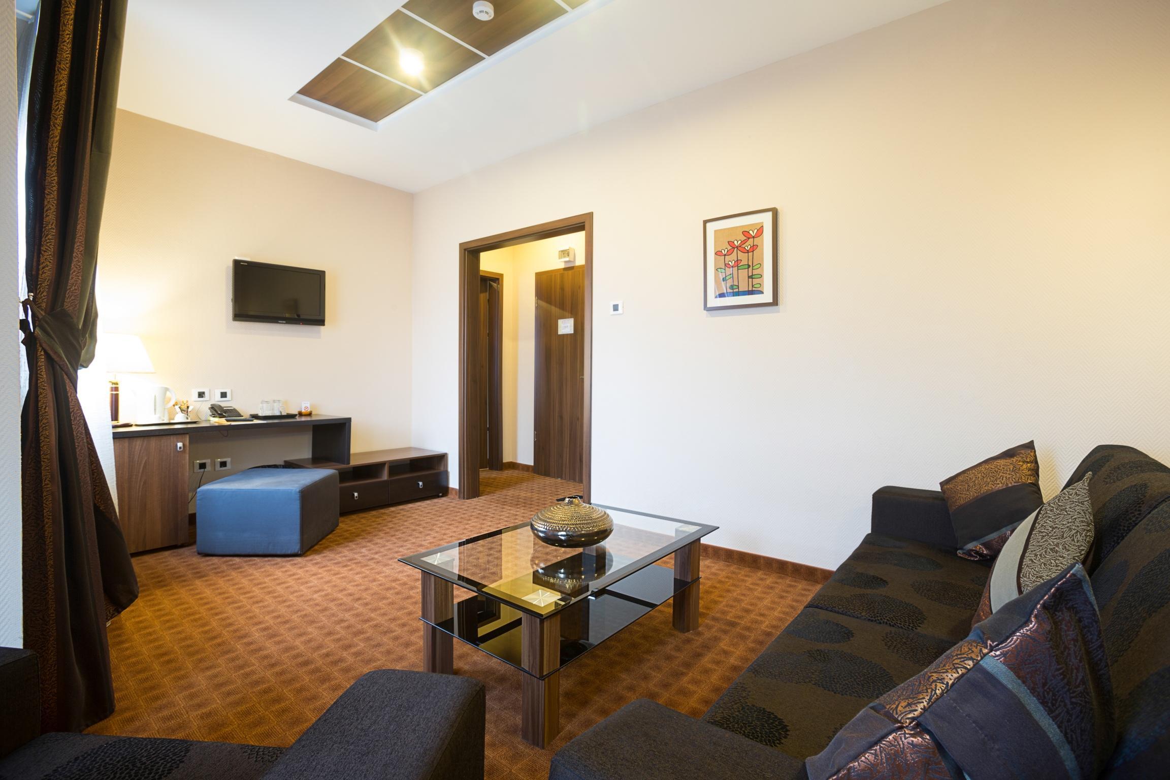Hotel INTER BUSINESS Bukarest Exterior foto