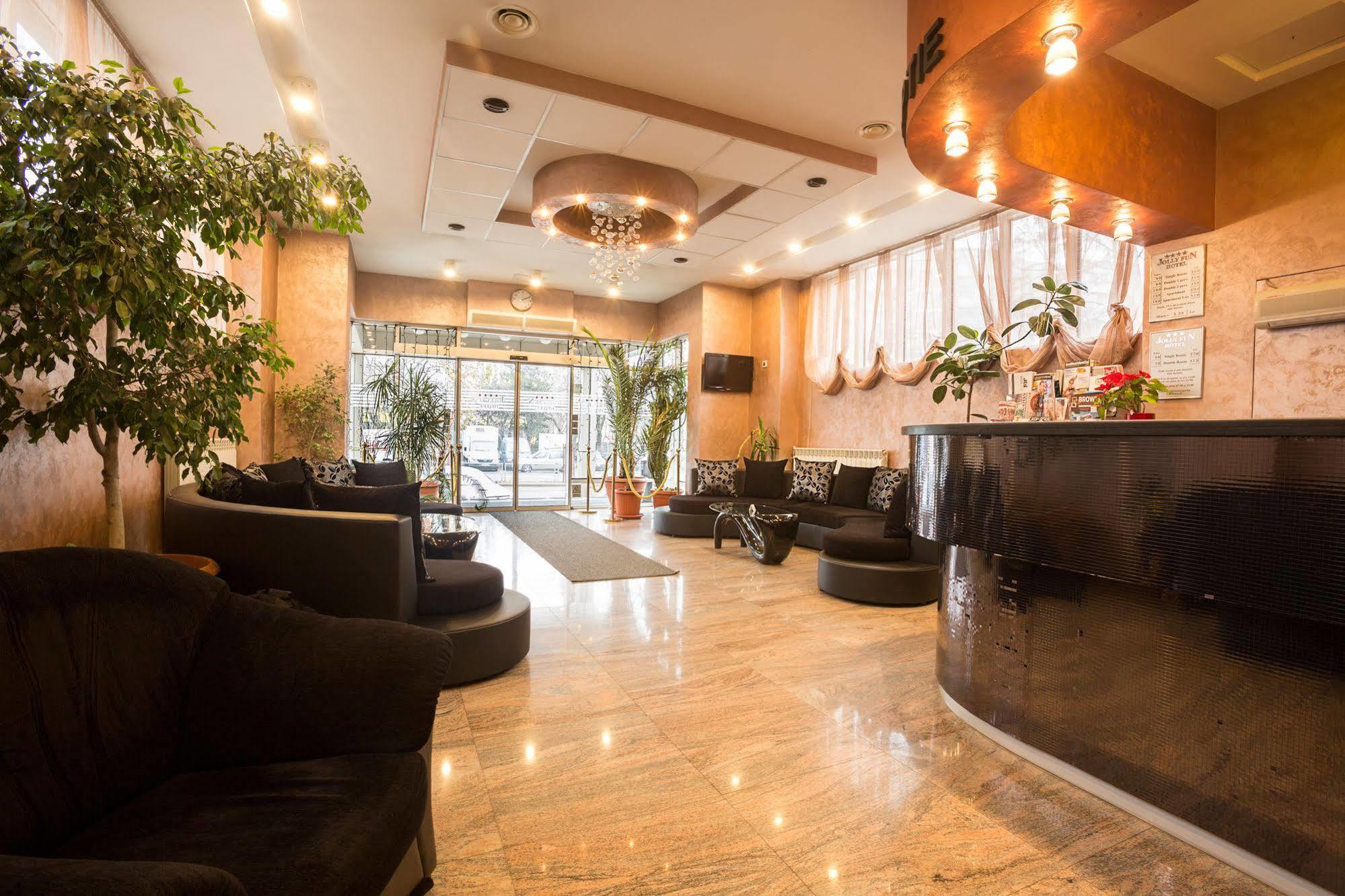 Hotel INTER BUSINESS Bukarest Exterior foto